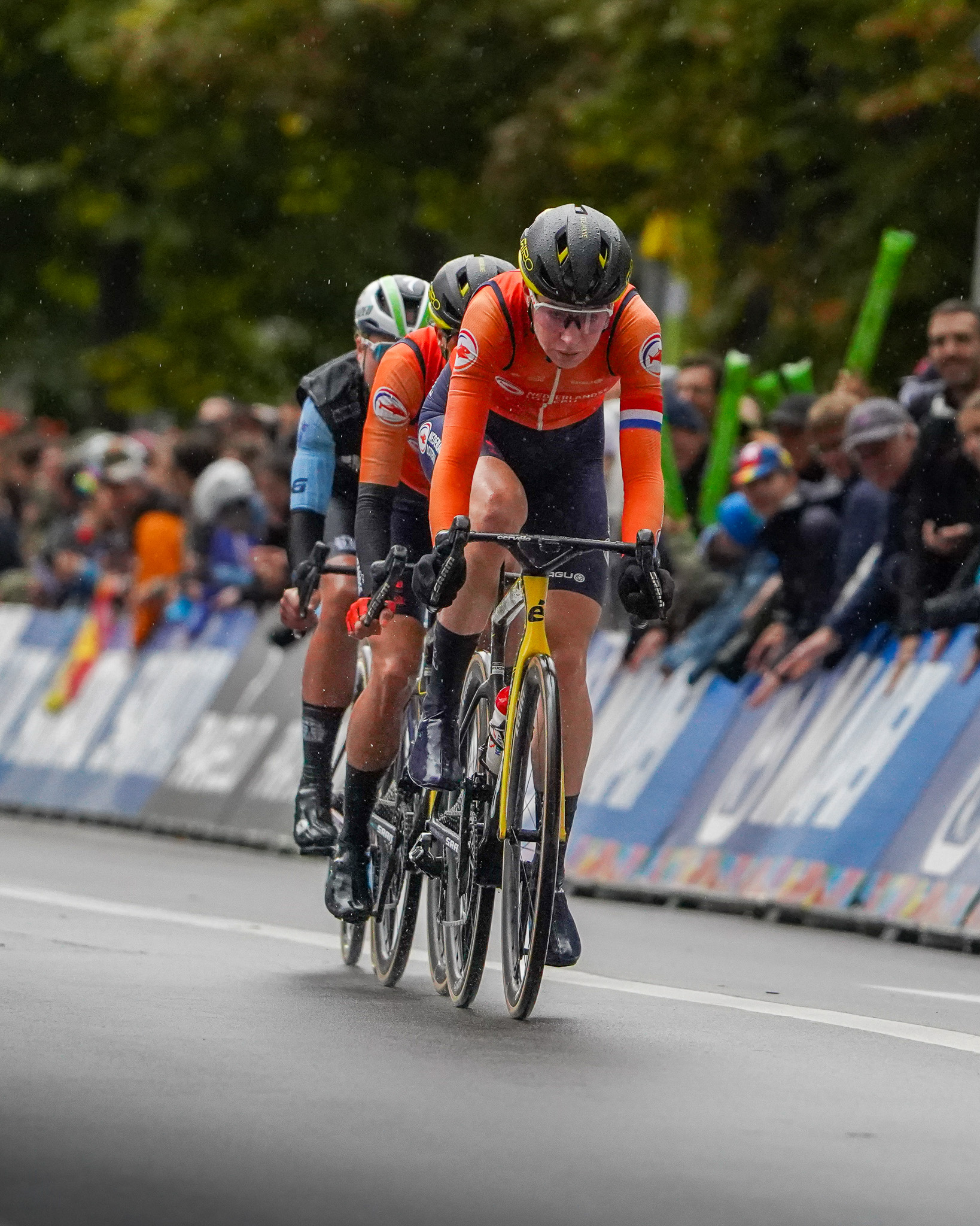 Marianne Vos, Justine Ghekiere, Rjejanne Maurkus, Strassenrennen Frauen U23 WM 2024 Zürich